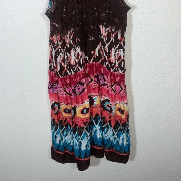 Bohemian Colorful V-Neck Mini Dress Crochet Lace Back Faux Buttons Boho Print - Picture 5 of 12